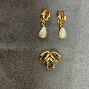 Elegant Goldtone & Pearl Jewelry Set